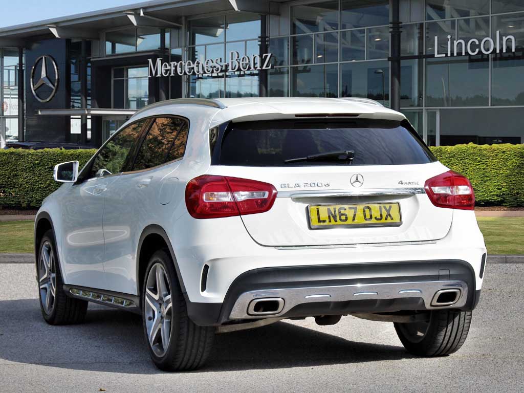 Used Mercedes-Benz GLA 2017 for sale - 76410258: Photo 2