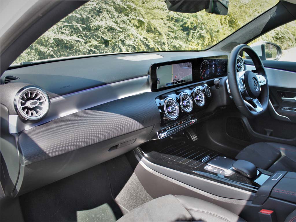 Used Mercedes-Benz A-Class 2020 for sale - 76937264: Photo 3