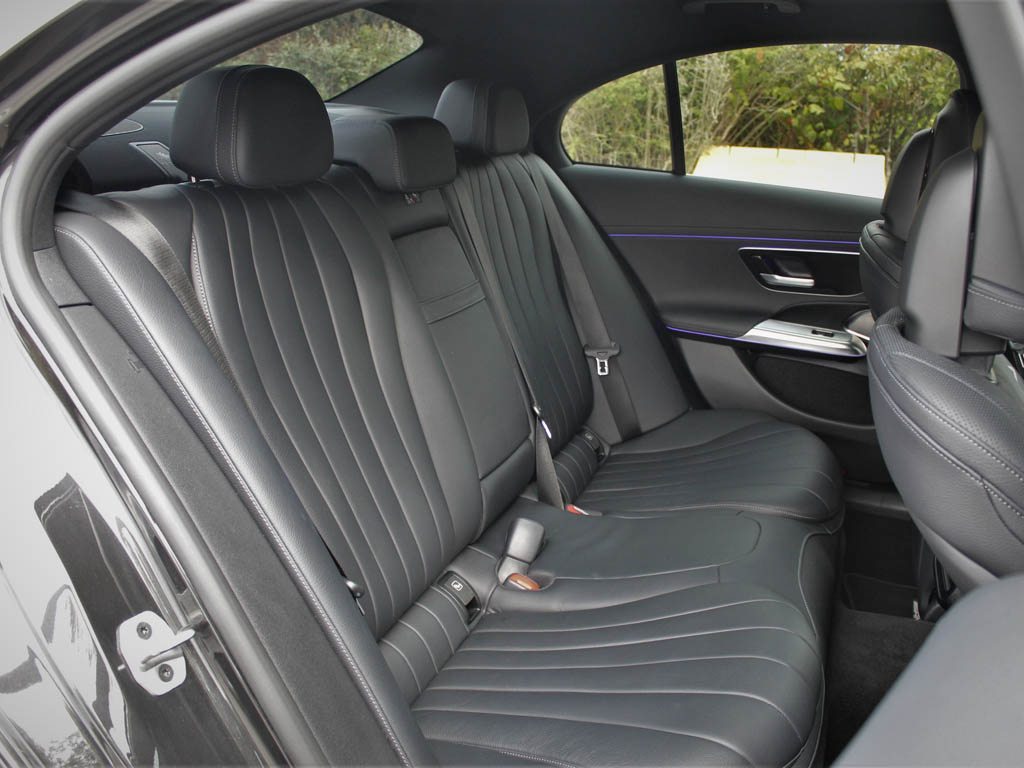 Used Mercedes-Benz E Class 2024 for sale - 76647355: Photo 6