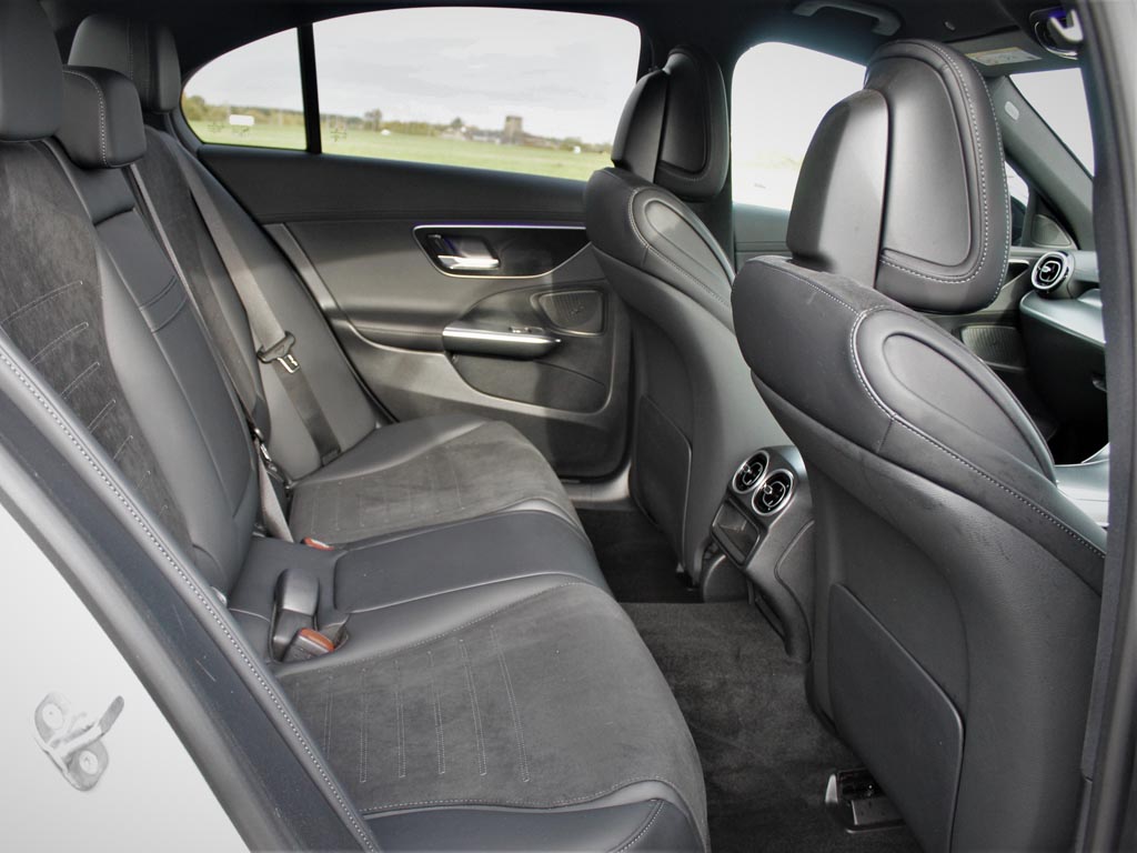 Used Mercedes-Benz C Class 2025 for sale - 76434232: Photo 17