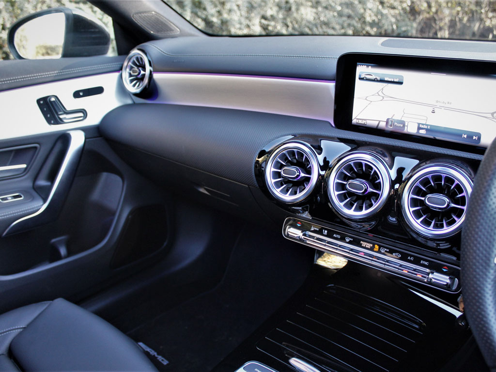 Used Mercedes-Benz CLA 2024 for sale - 76662355: Photo 15