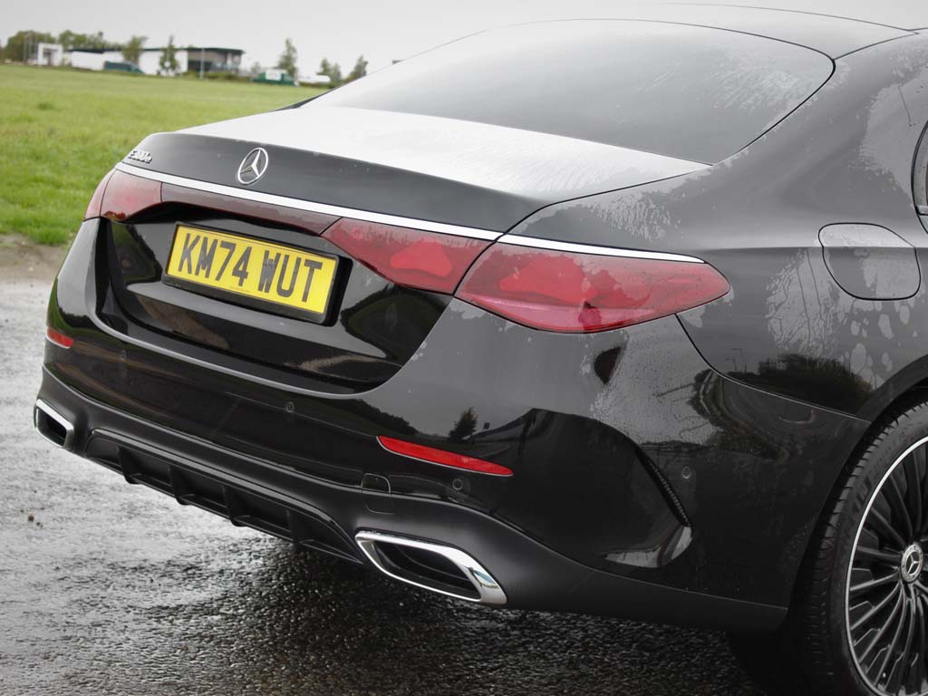 Used Mercedes-Benz E Class 2024 for sale - 76410262: Photo 17