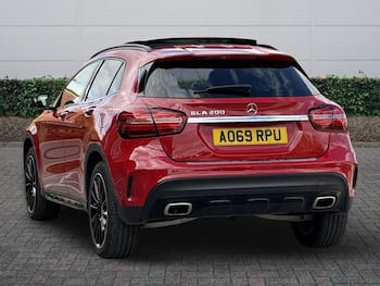 Used Mercedes-Benz GLA 2019 for sale - 79678168: Photo