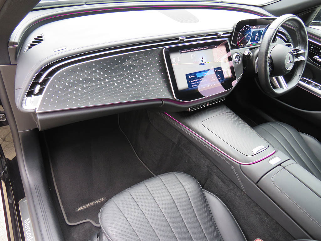 Used Mercedes-Benz E Class 2024 for sale - 76800645: Photo 3