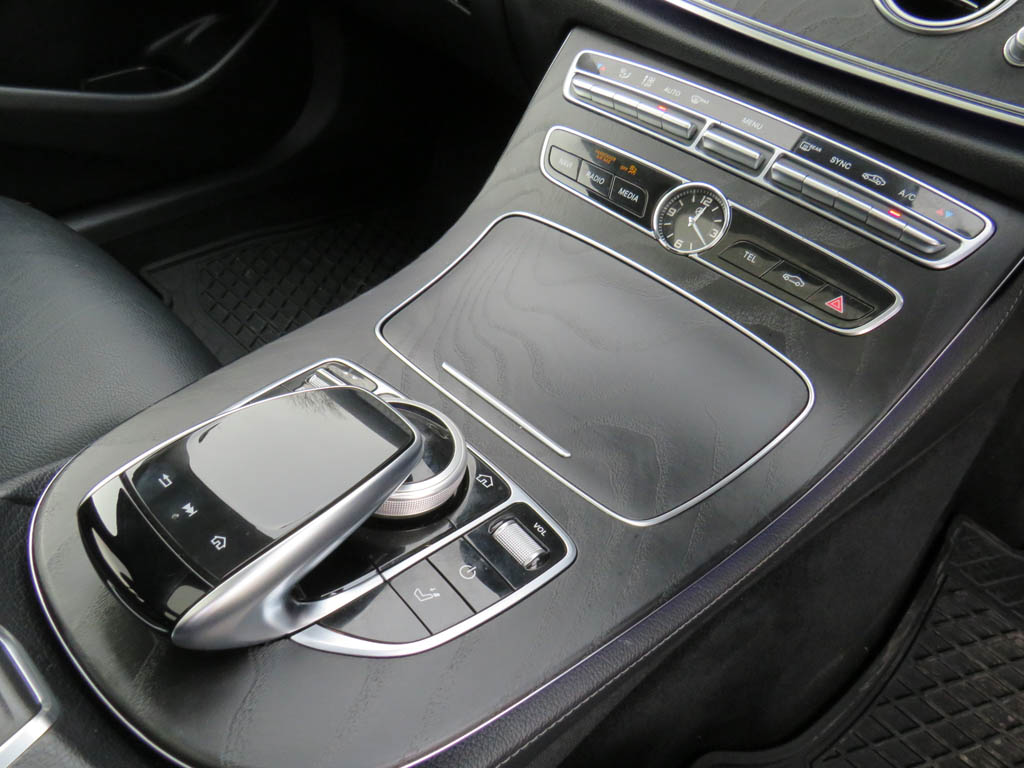 Used Mercedes-Benz E Class 2019 for sale - 76662349: Photo 29