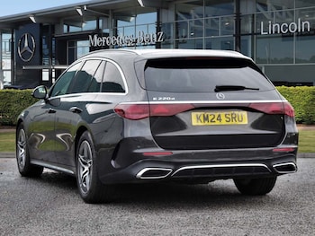 Used Mercedes-Benz E Class 2024 for sale - 76662302: Photo