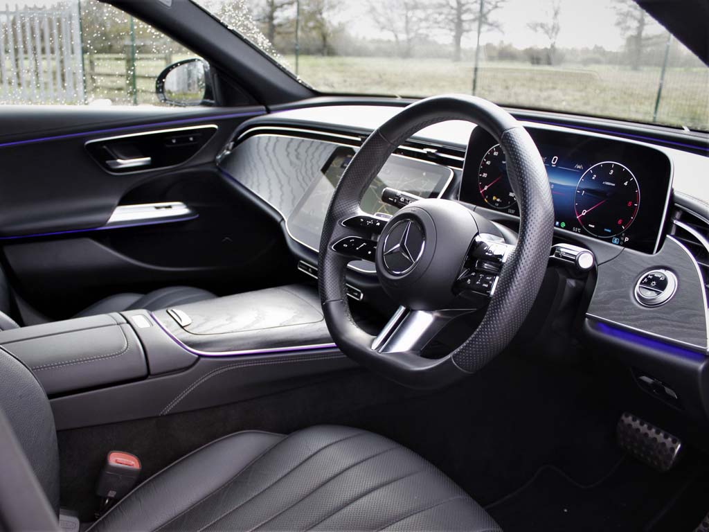 Used Mercedes-Benz E Class 2024 for sale - 76662302: Photo 3