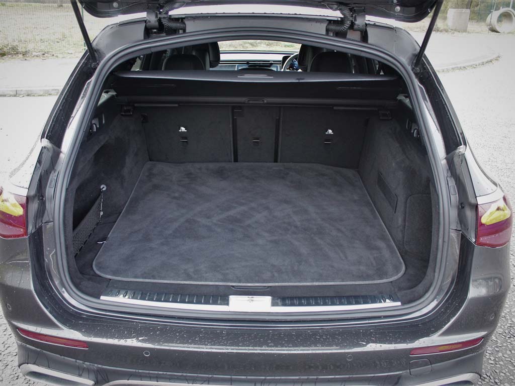 Used Mercedes-Benz E Class 2024 for sale - 76662302: Photo 9