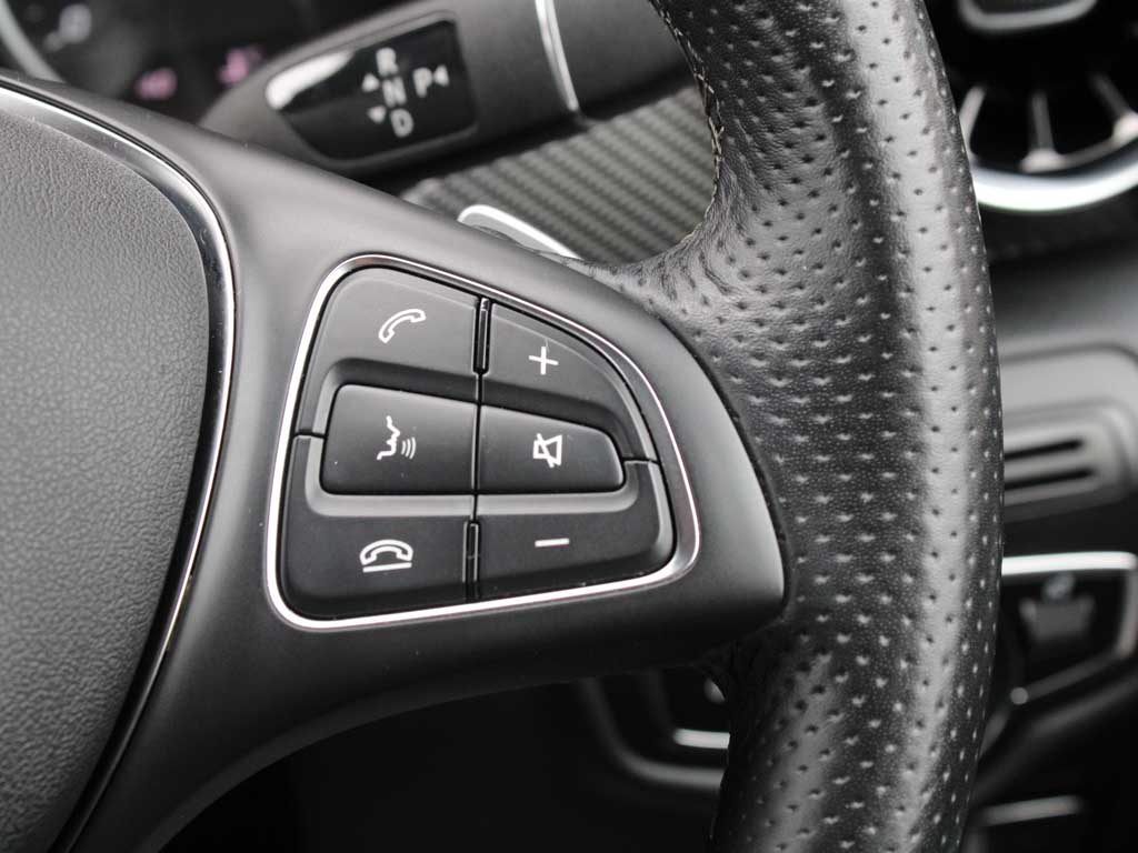 Used Mercedes-Benz V-Class 2024 for sale - 76837619: Photo 10