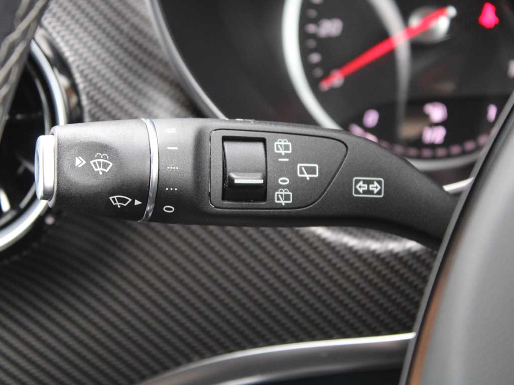 Used Mercedes-Benz V-Class 2024 for sale - 76837619: Photo 11