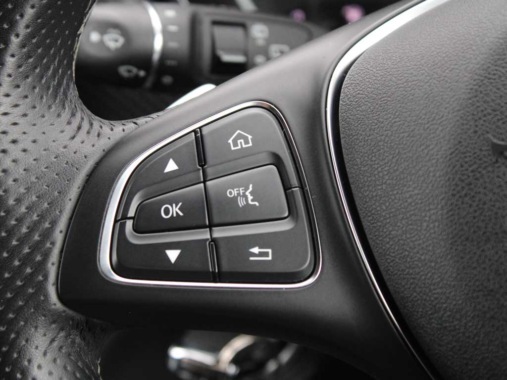 Used Mercedes-Benz V-Class 2024 for sale - 76837619: Photo 13