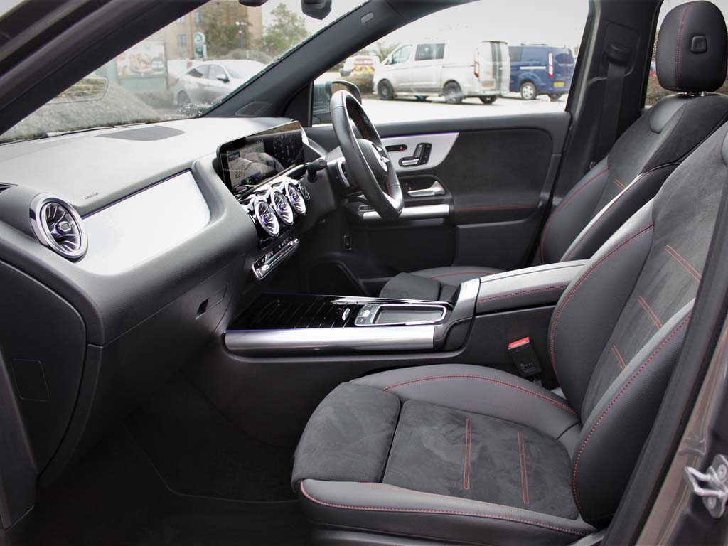 Used Mercedes-Benz GLA 2024 for sale - 76662352: Photo 14