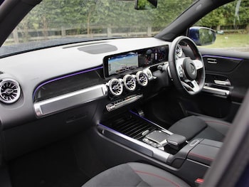 Used Mercedes-Benz GLB 2023 for sale - 76327810: Photo