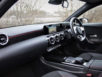 Used Mercedes-Benz A-Class 2021 for sale - 75842619: Photo