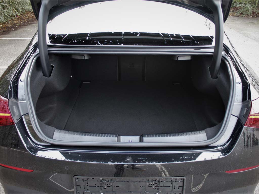 Used Mercedes-Benz CLA 2025 for sale - 76662374: Photo 9