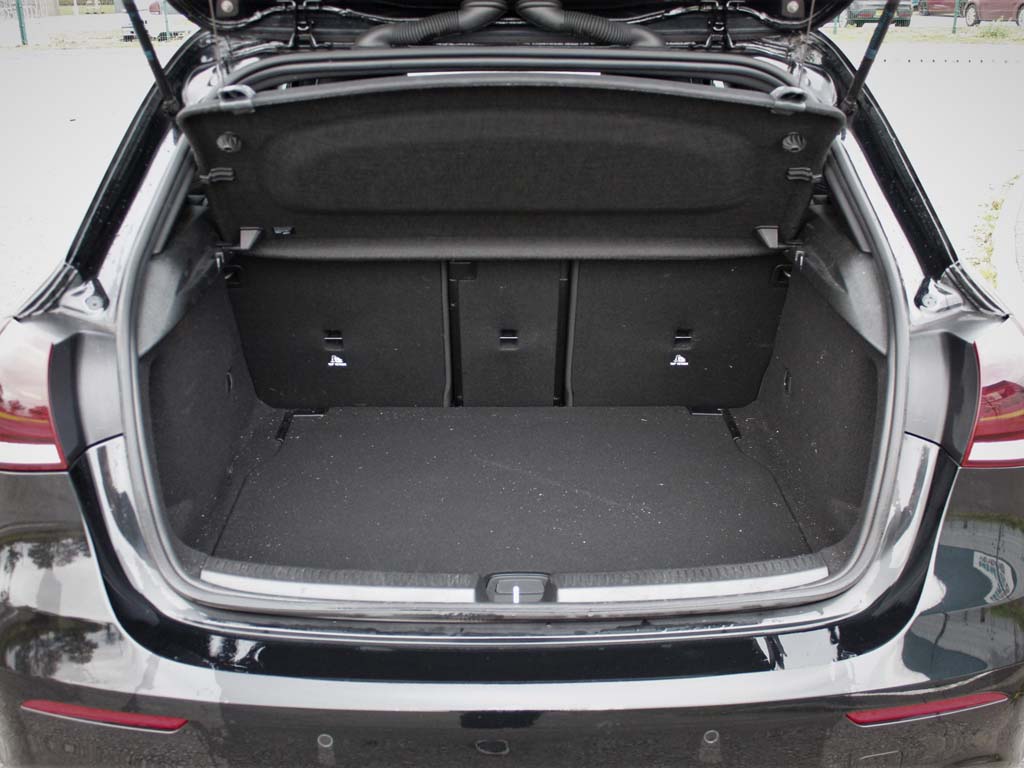 Used Mercedes-Benz A-Class 2021 for sale - 76434337: Photo 9