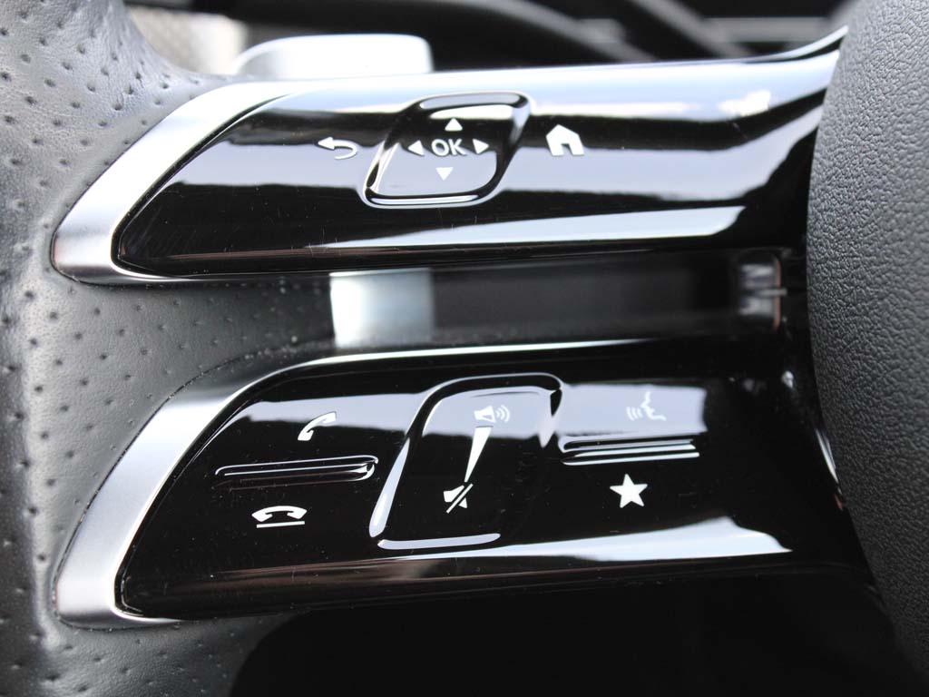 Used Mercedes-Benz GLC 2023 for sale - 76434197: Photo 9