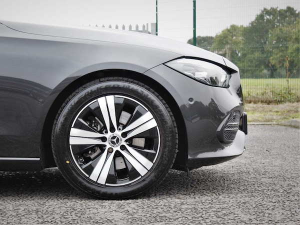 Used Mercedes-Benz C Class 2022 for sale - 76261189: Photo 5