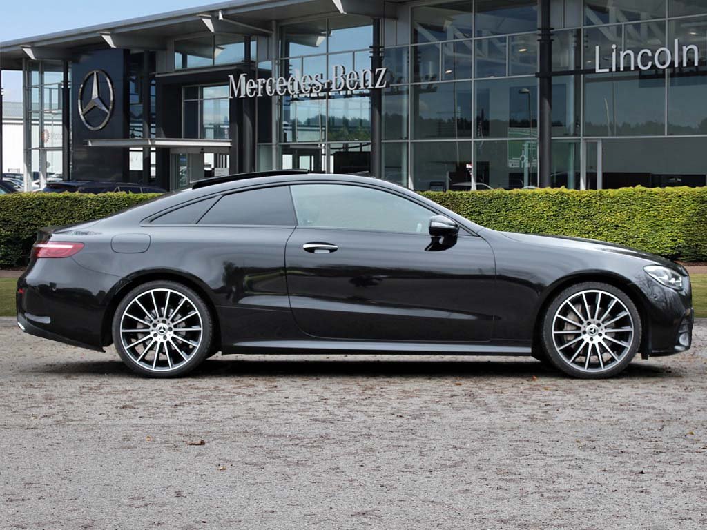 Used Mercedes-Benz E Class 2022 for sale - 77052392: Photo 4