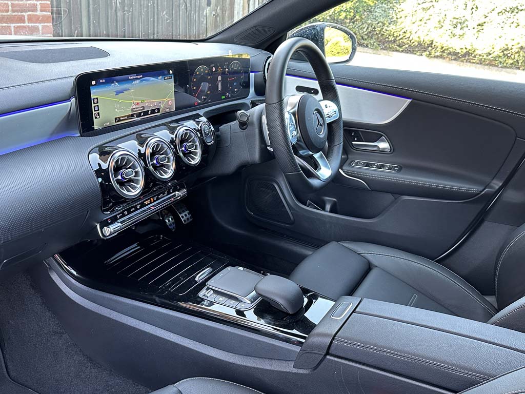 Used Mercedes-Benz CLA 2022 for sale - 77124544: Photo 3