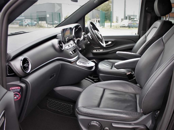 Used Mercedes-Benz V-Class 2024 for sale - 76309312: Photo 3