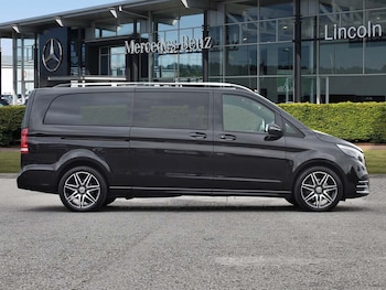 Used Mercedes-Benz V-Class 2024 for sale - 76309312: Photo