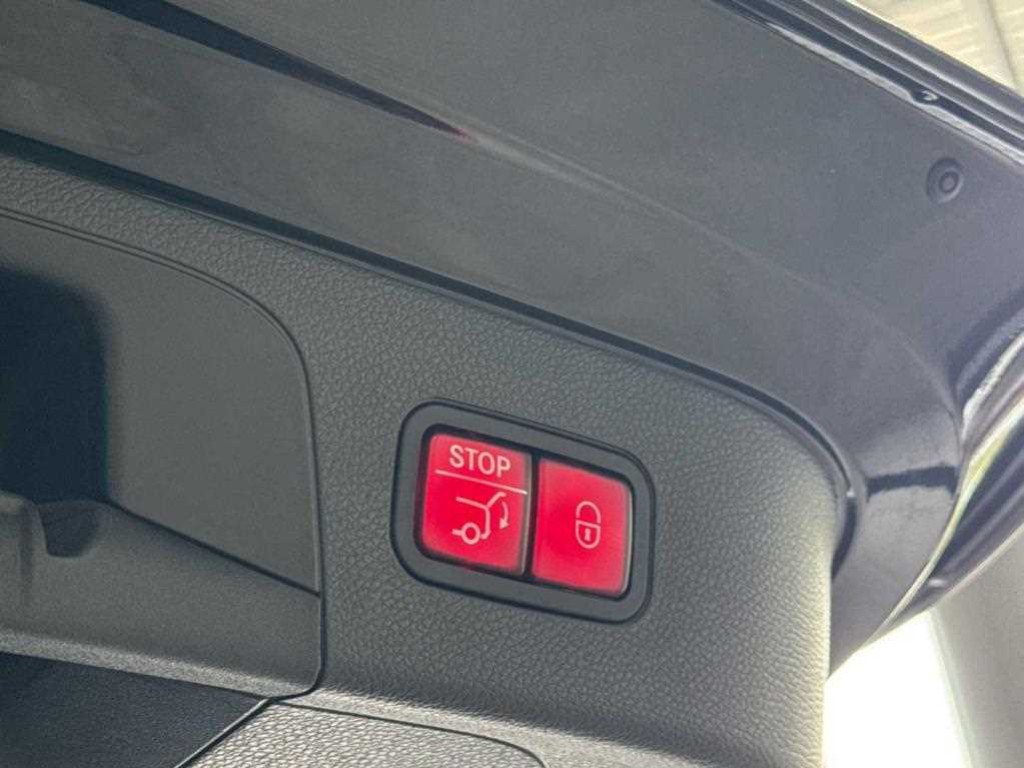 Used Mercedes-Benz EQC 2022 for sale - 77268808: Photo 12