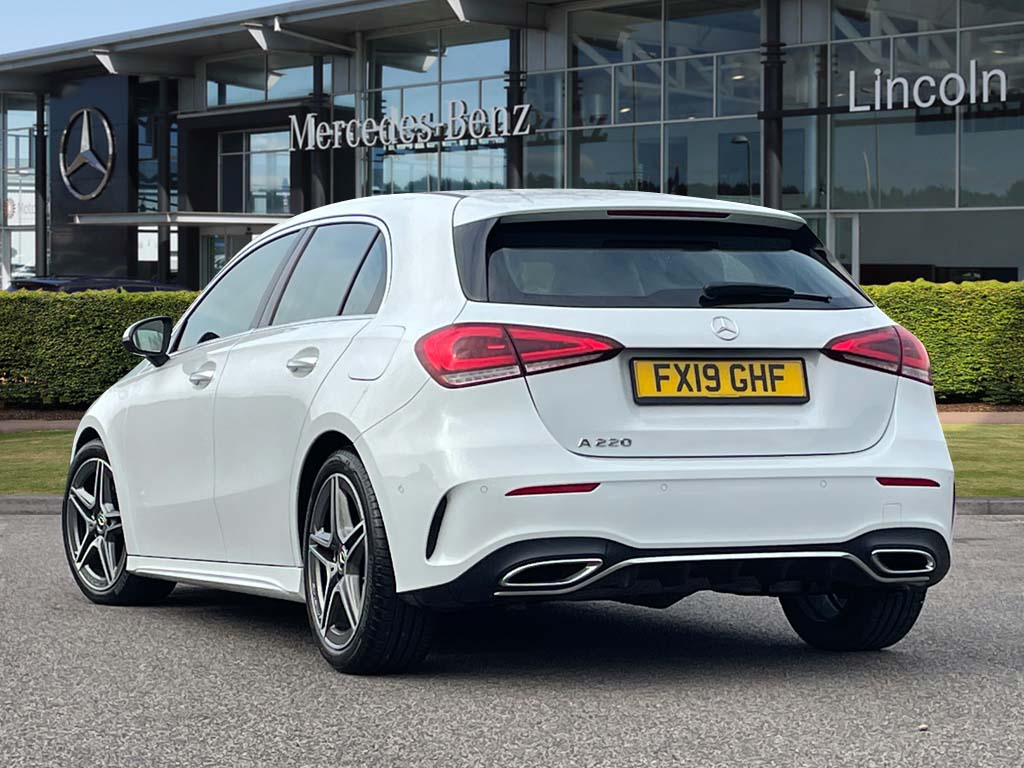 Used Mercedes-Benz A-Class 2019 for sale - 76400309: Photo 2