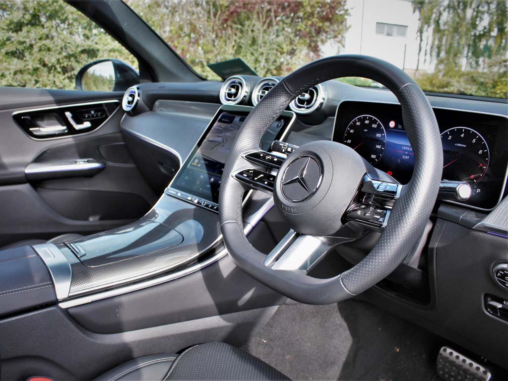 Used Mercedes-Benz GLC 2025 for sale - 76139742: Photo 3