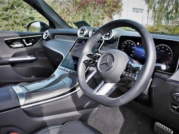Used Mercedes-Benz GLC 2025 for sale - 76139742: Photo 3