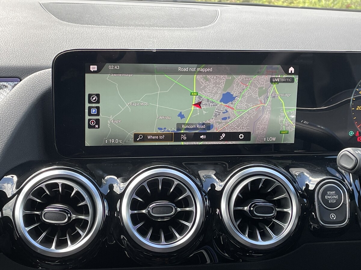 Used Mercedes-Benz GLA 2021 for sale - 77599813: Photo 11