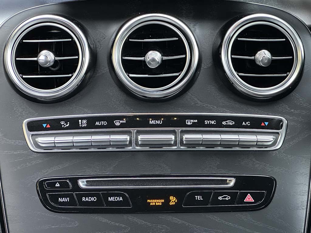 Used Mercedes-Benz GLC 2019 for sale - 76296937: Photo 22