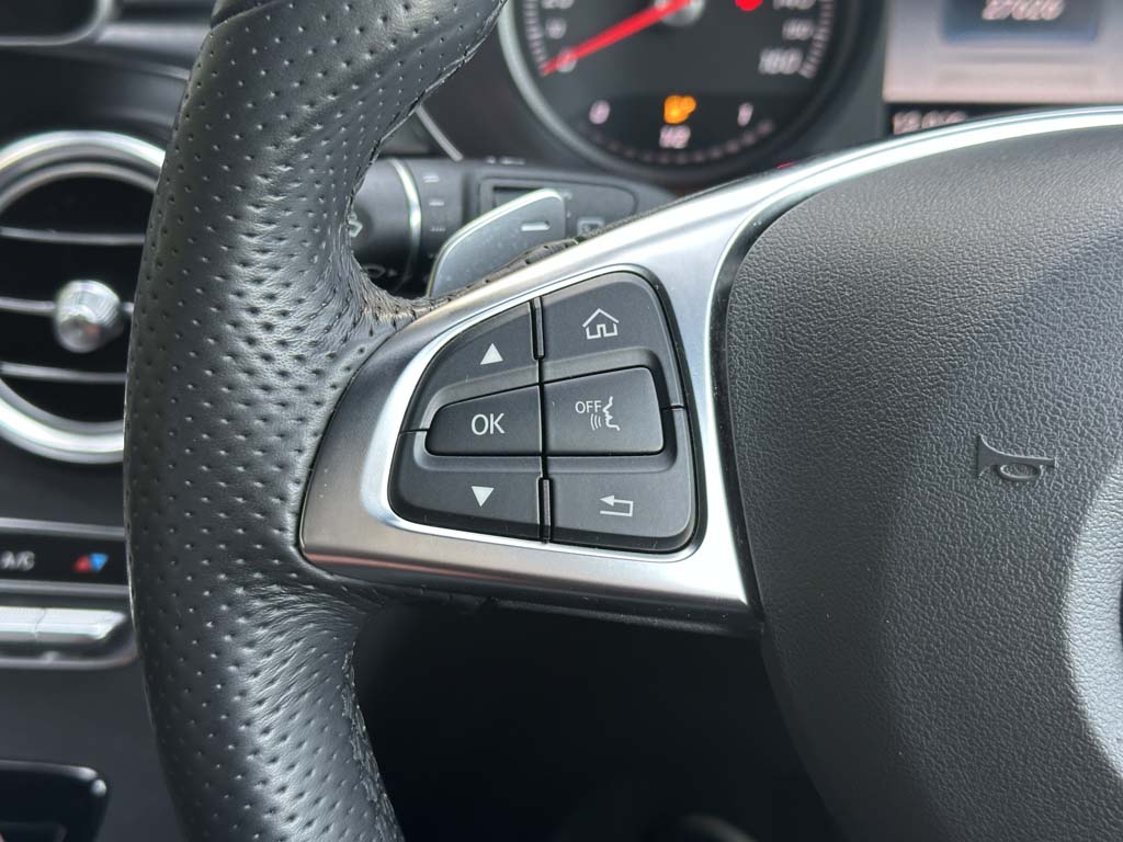 Used Mercedes-Benz GLC 2019 for sale - 76296937: Photo 24