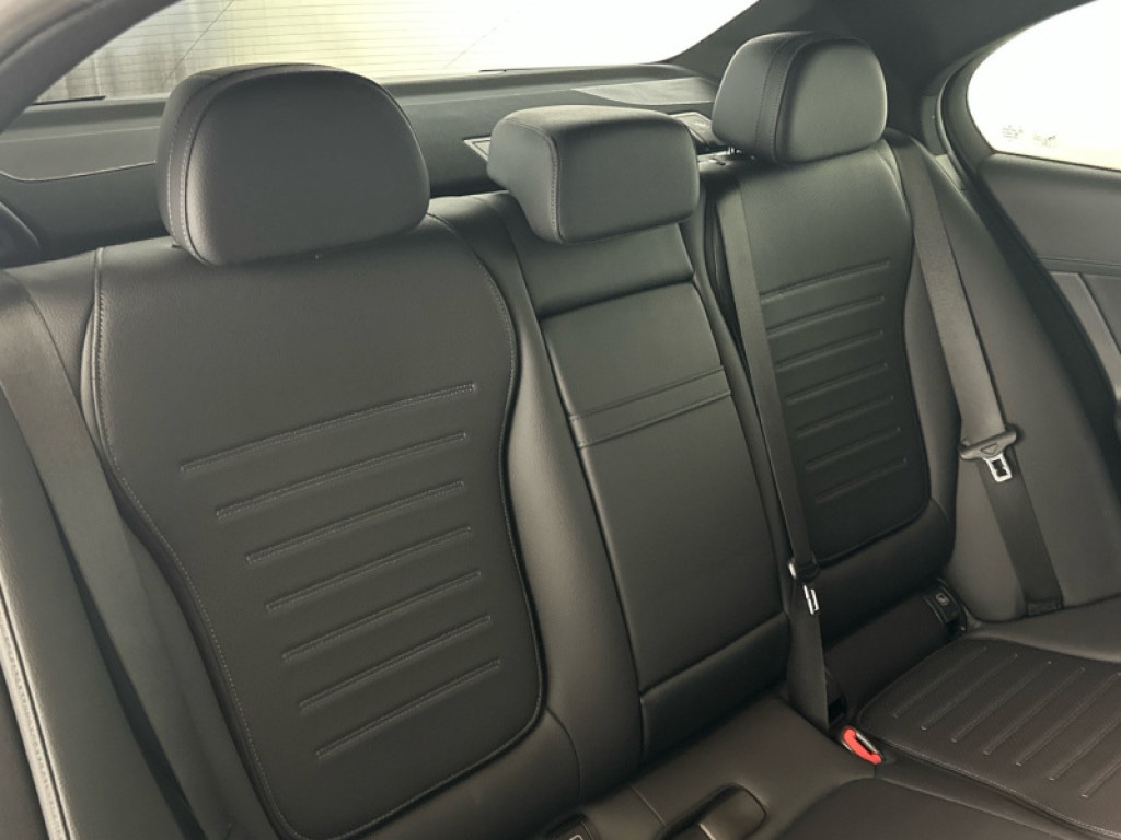 Used Mercedes-Benz C Class 2024 for sale - 76662291: Photo 8