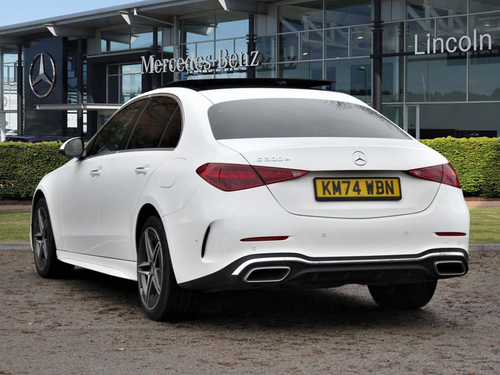 Used Mercedes-Benz C Class 2024 for sale - 77052389: Photo 2