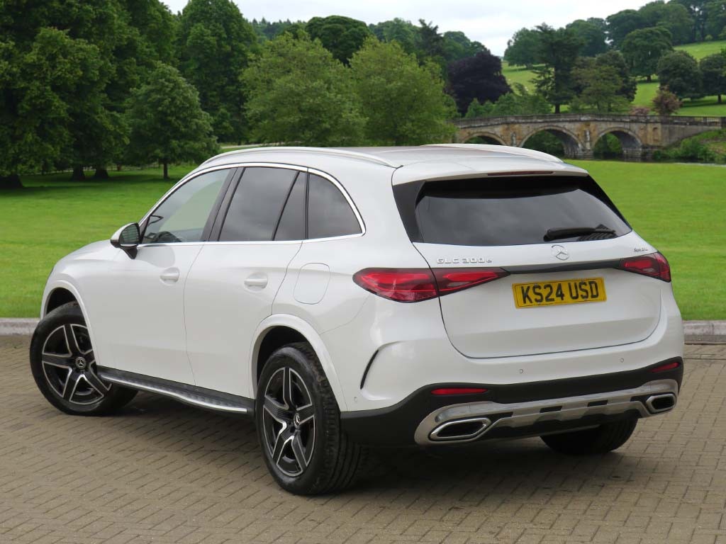 Used Mercedes-Benz GLC 2024 for sale - 76800664: Photo 2