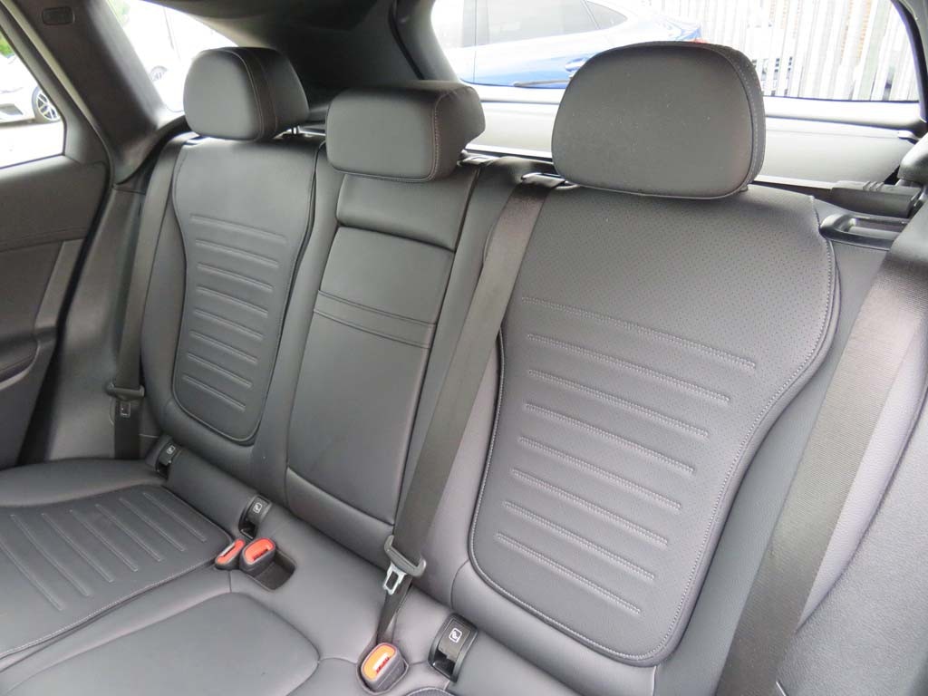 Used Mercedes-Benz GLC 2024 for sale - 76800664: Photo 8