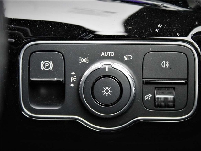 Used Mercedes-Benz A-Class 2023 for sale - 76586516: Photo 2