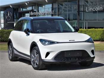 2025 (25) - 200kW Pro + 66kWh 5dr Auto