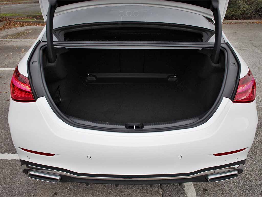 Used Mercedes-Benz C Class 2024 for sale - 76662393: Photo 9