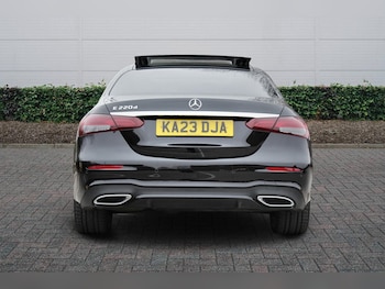 Used Mercedes-Benz E Class 2023 for sale - 77427412: Photo