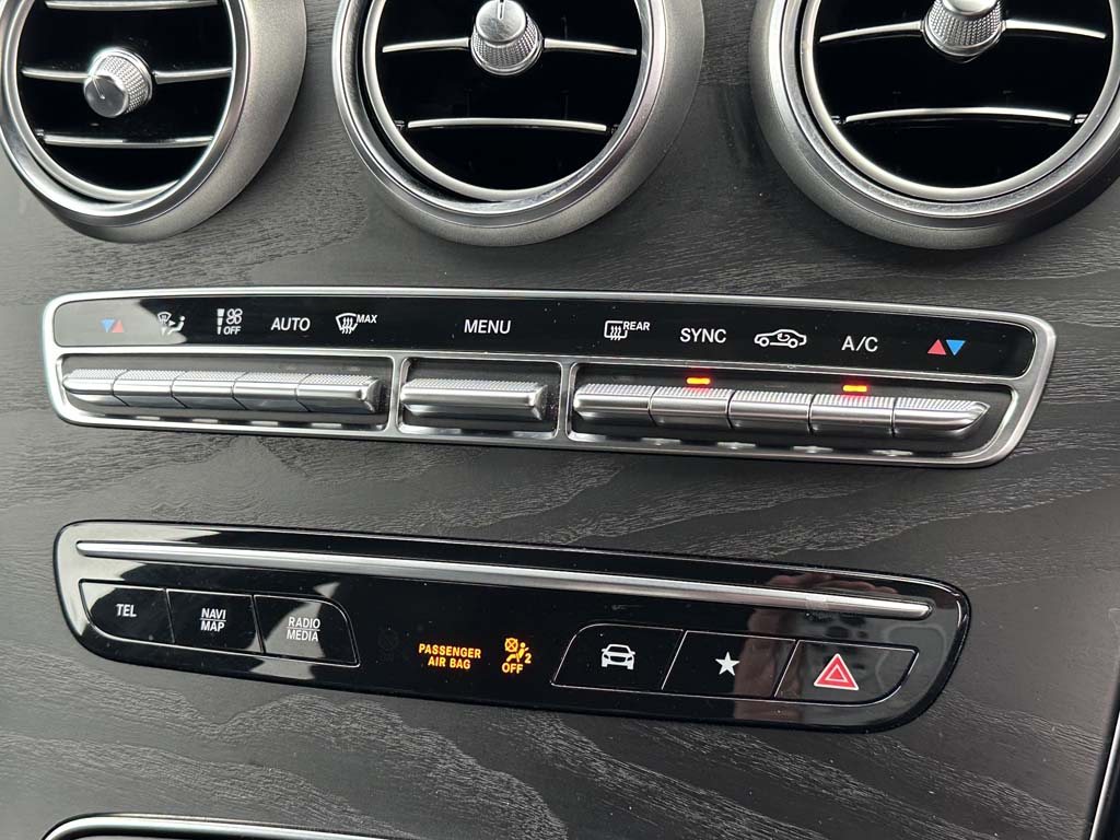 Used Mercedes-Benz GLC 2019 for sale - 76662353: Photo 23
