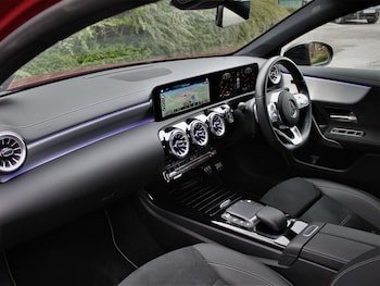 Used Mercedes-Benz A-Class 2022 for sale - 75758286: Photo