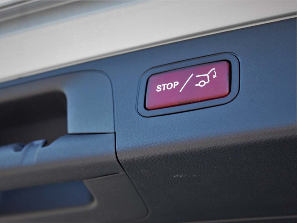 Used Mercedes-Benz GLC 2022 for sale - 76021621: Photo 12