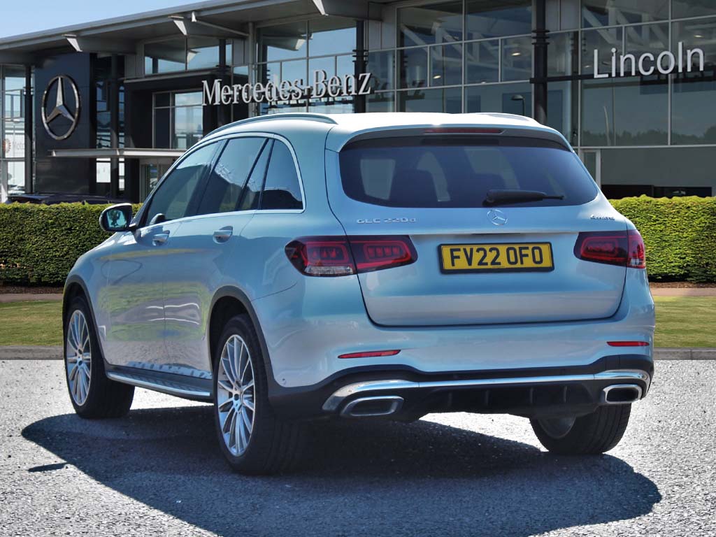 Used Mercedes-Benz GLC 2022 for sale - 76021621: Photo 2