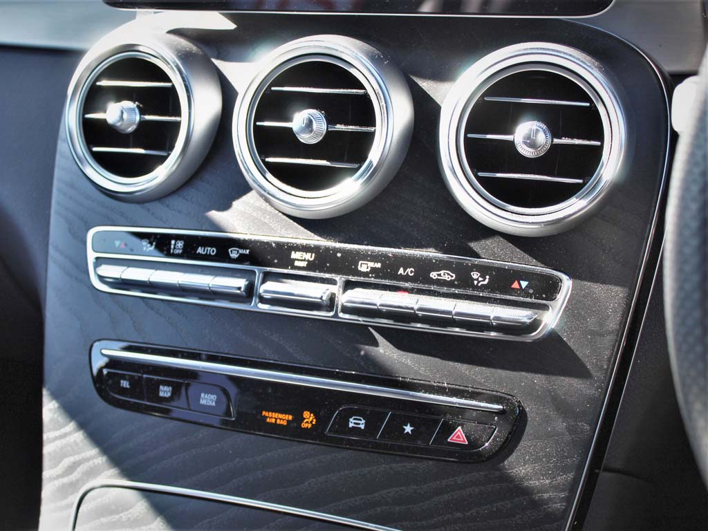 Used Mercedes-Benz GLC 2022 for sale - 76021621: Photo 33
