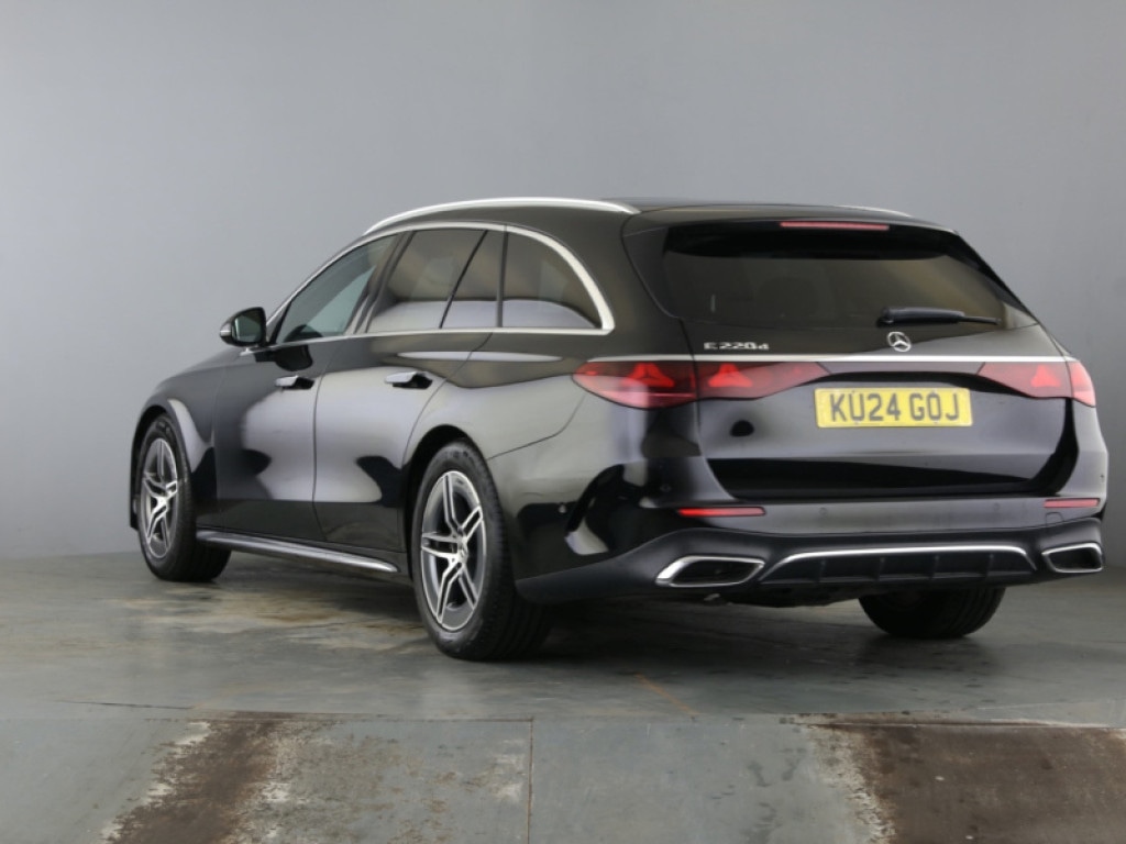 Used Mercedes-Benz E Class 2024 for sale - 76662286: Photo 2