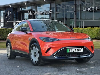 2024 (74) - 200kW Premium 66kWh 5dr Auto