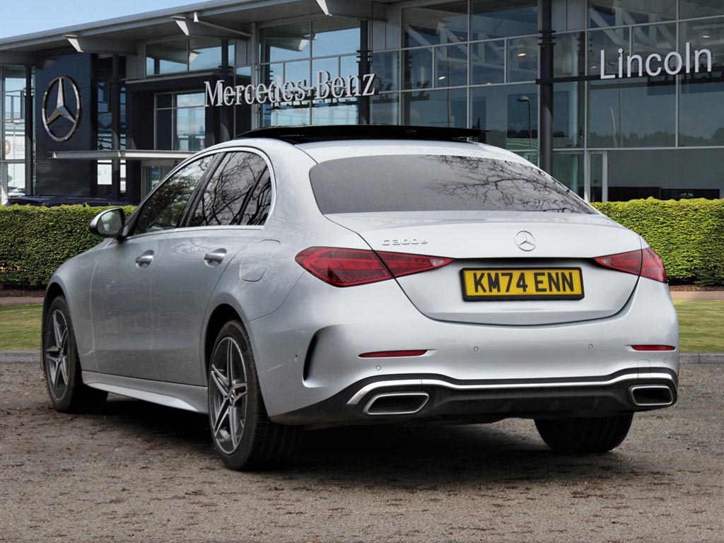 Used Mercedes-Benz C Class 2024 for sale - 77052388: Photo 2