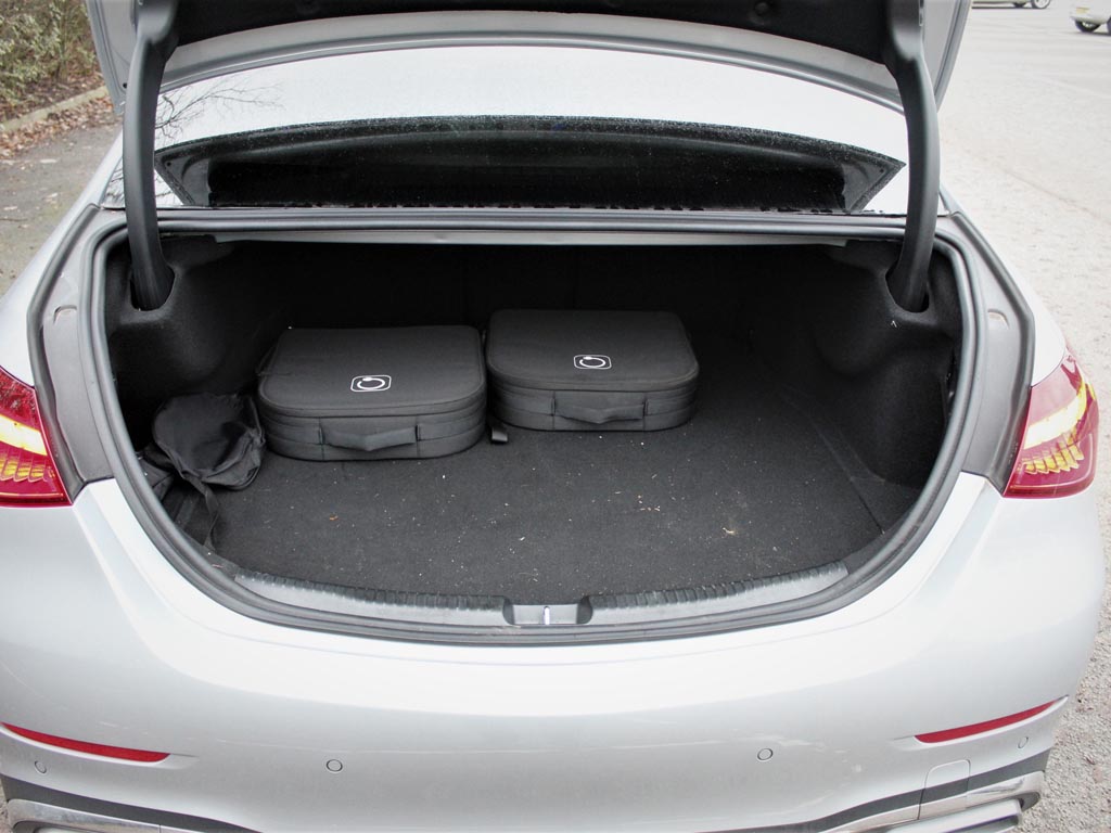 Used Mercedes-Benz C Class 2024 for sale - 77052388: Photo 9